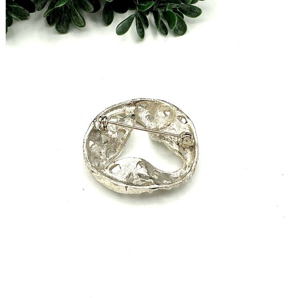 Vintage Silver Tone Openwork Brooch Pin With Abstract Design - Picture 3 of 3
